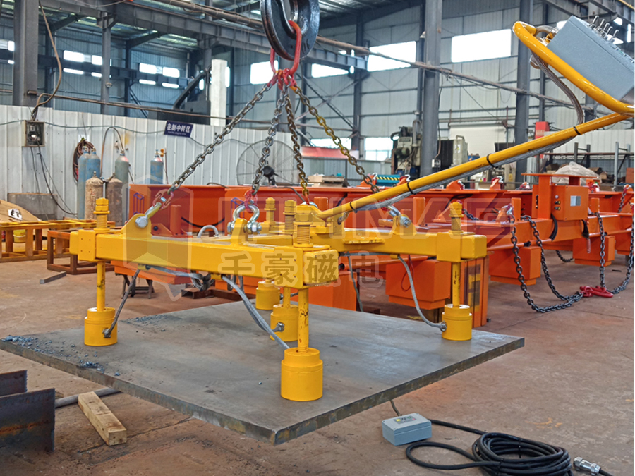 電永磁起重器在鋼板運輸業(yè)的重要意義-千豪磁電