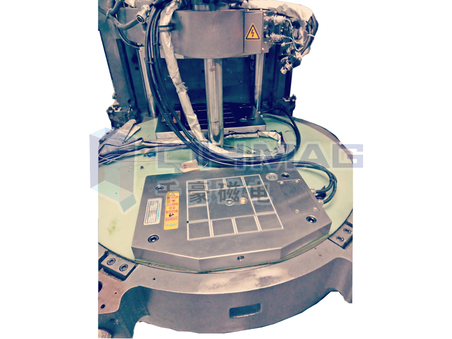 立式注塑機(jī)如何更好地實(shí)現(xiàn)快速換模？