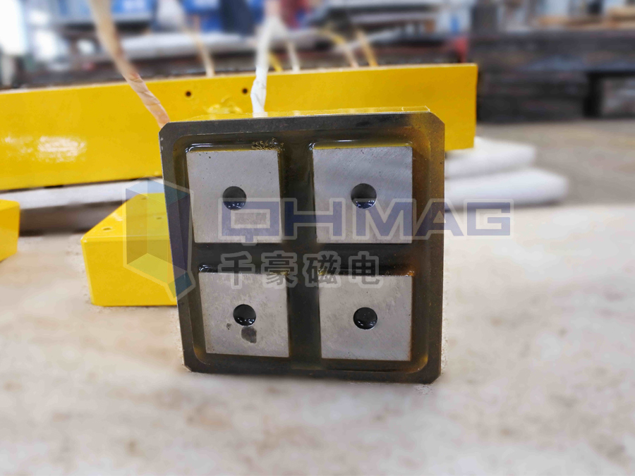 車間一排排“小黃人”是電永磁吸盤？