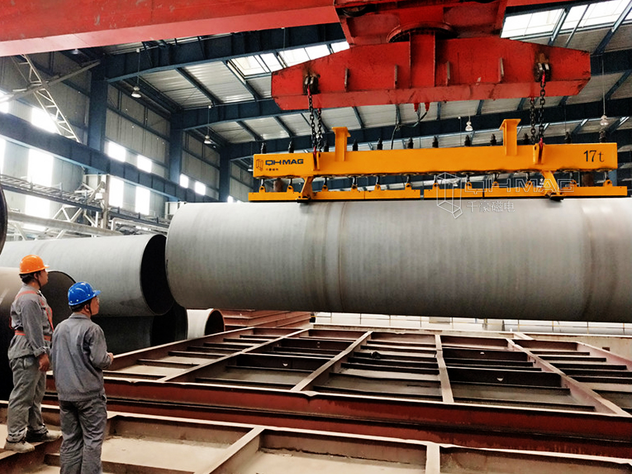 鑄管生產企業(yè)都在用什么起吊工具？電永磁吊！