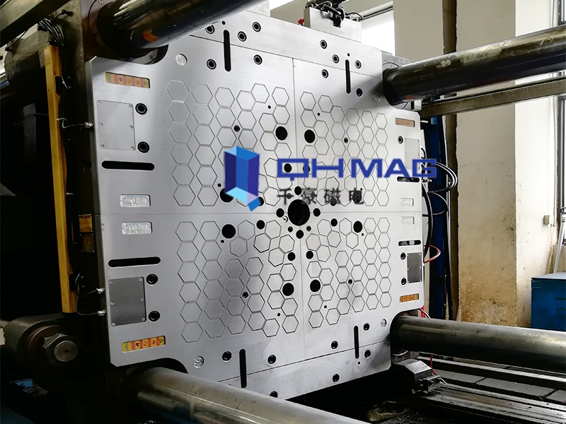 電永磁快速換模系統(tǒng)在大型模具更換中的經(jīng)濟(jì)效益
