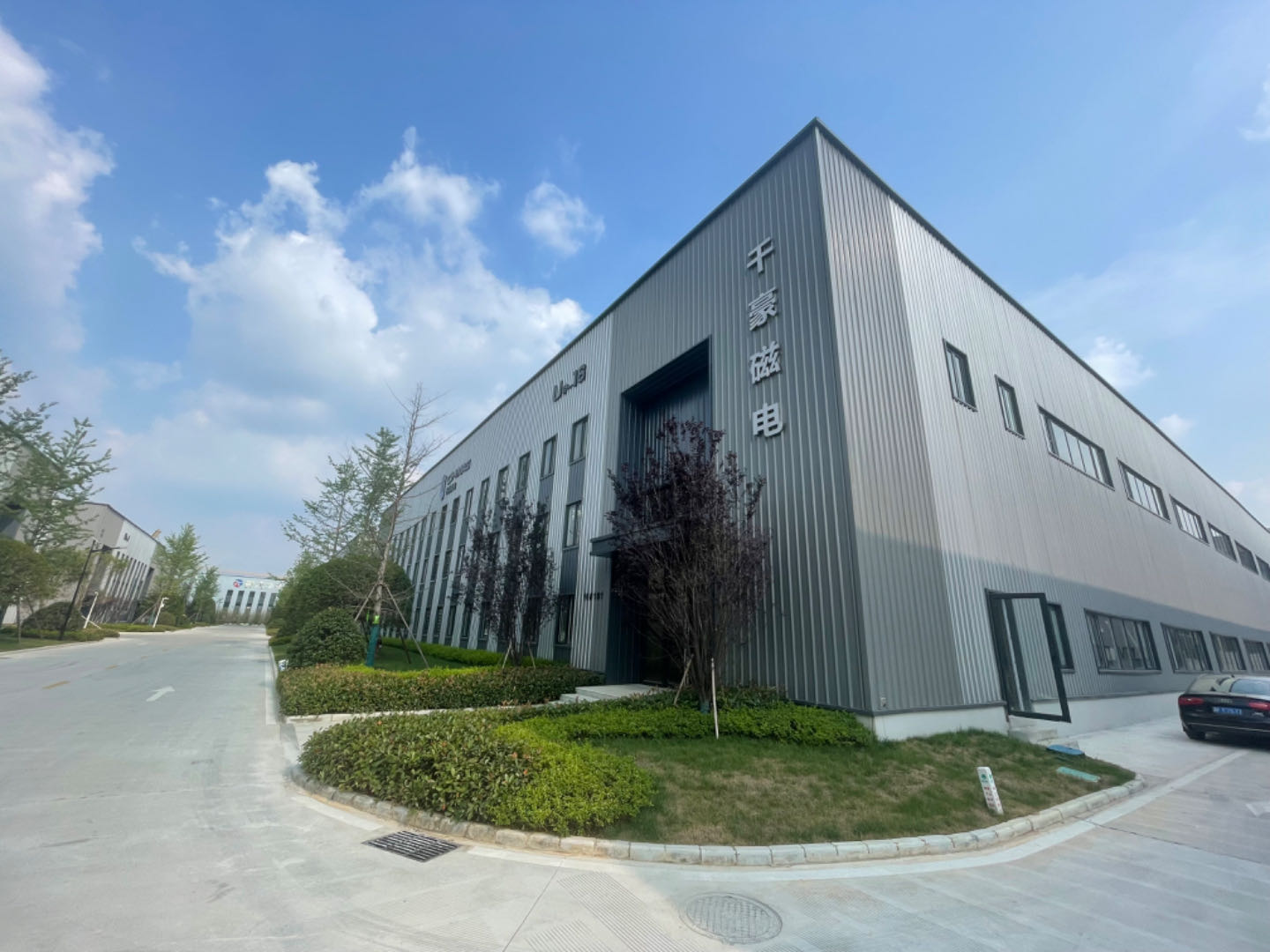 電永磁吸盤,注塑機(jī)快速換模,電永磁起重器